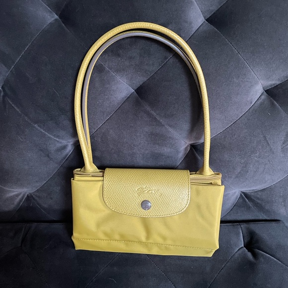 longchamp acid
